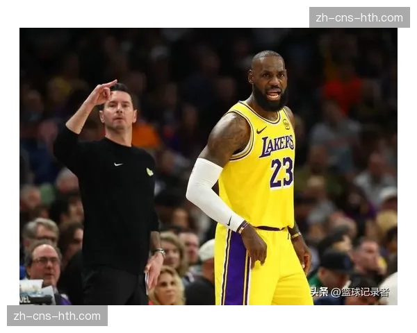 火箭比湖人多出手35次却少进5球，效率差距悬殊